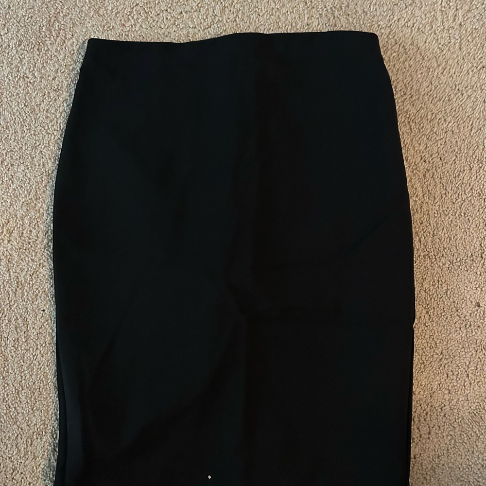Elegant Black Women's Skirt